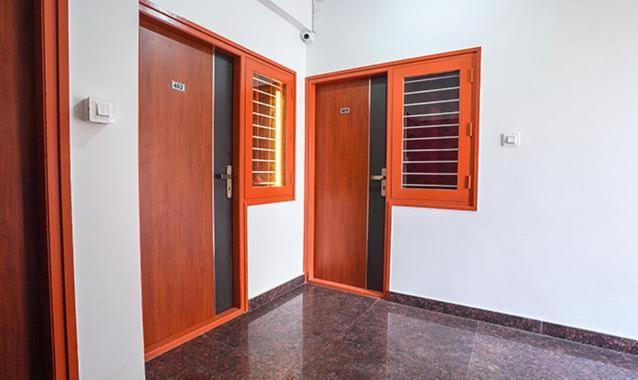 Hotel Royal Platinum Bangalore Eksteriør billede